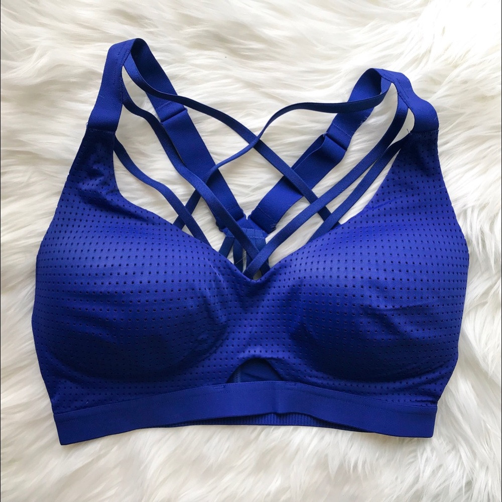 NWOT VS Sports Bra